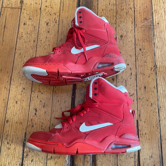 Nike Air Command Force University Red 684715-600 Size 8.5 - Picture 4 of 11